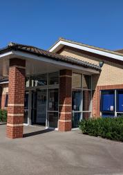 Entrance to Blakelands Hospital